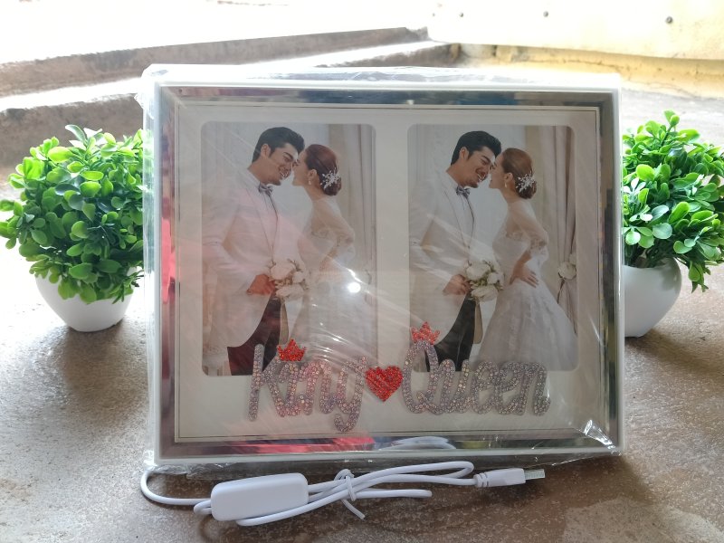 King Queen LED photo Frame